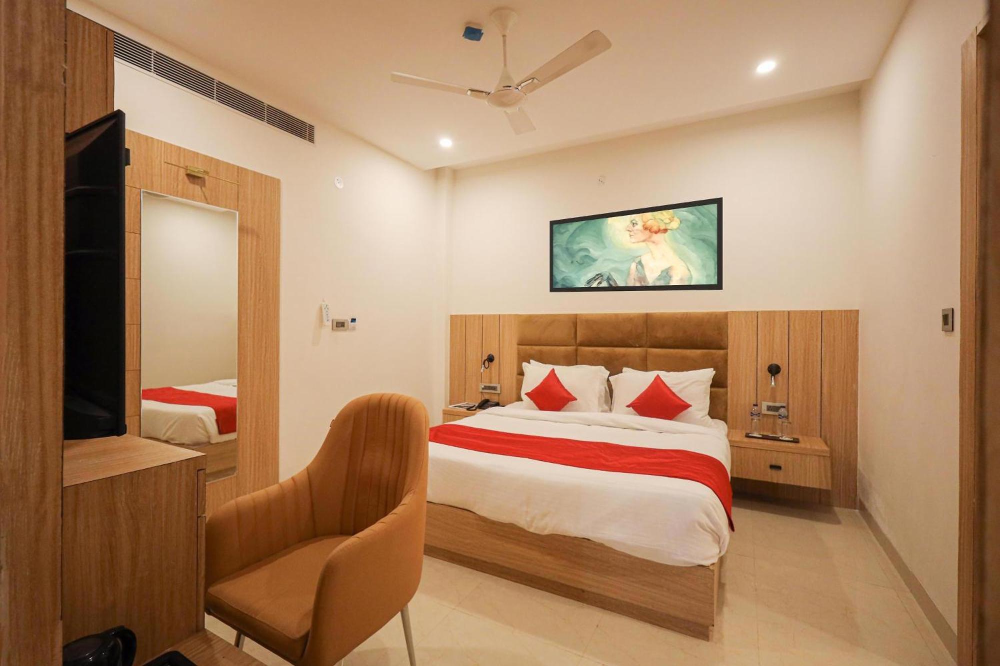 The Royal Legacy Hotel Lucknow Eksteriør billede