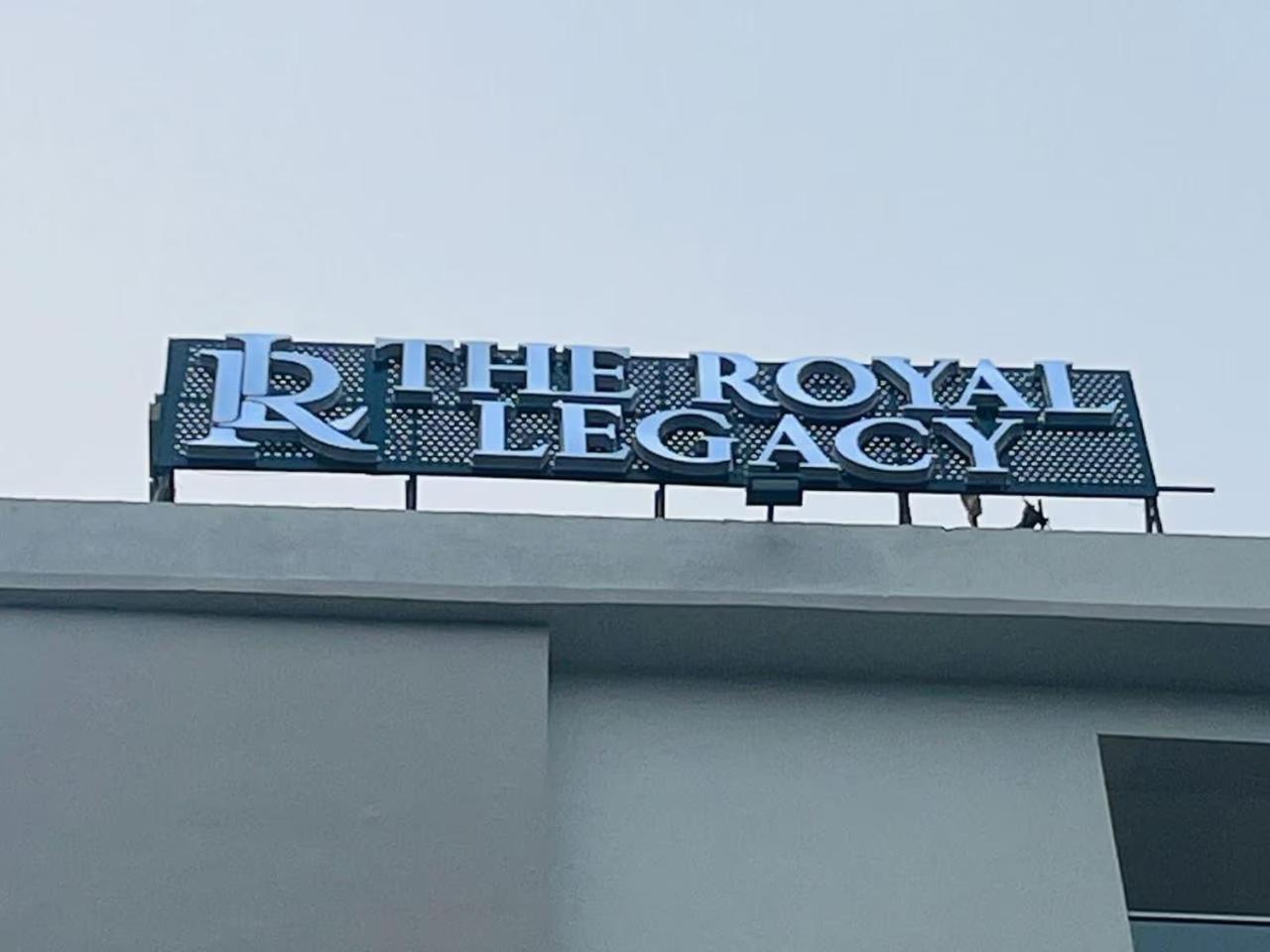 The Royal Legacy Hotel Lucknow Eksteriør billede